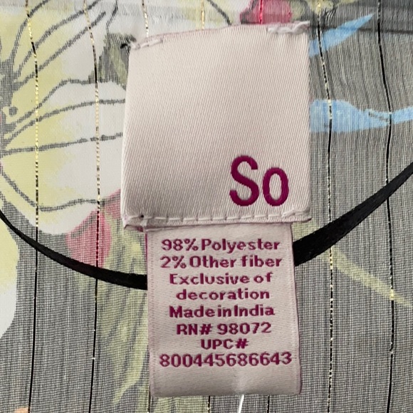 Sheer shawl/wrap for summer NWT - Picture 3 of 3